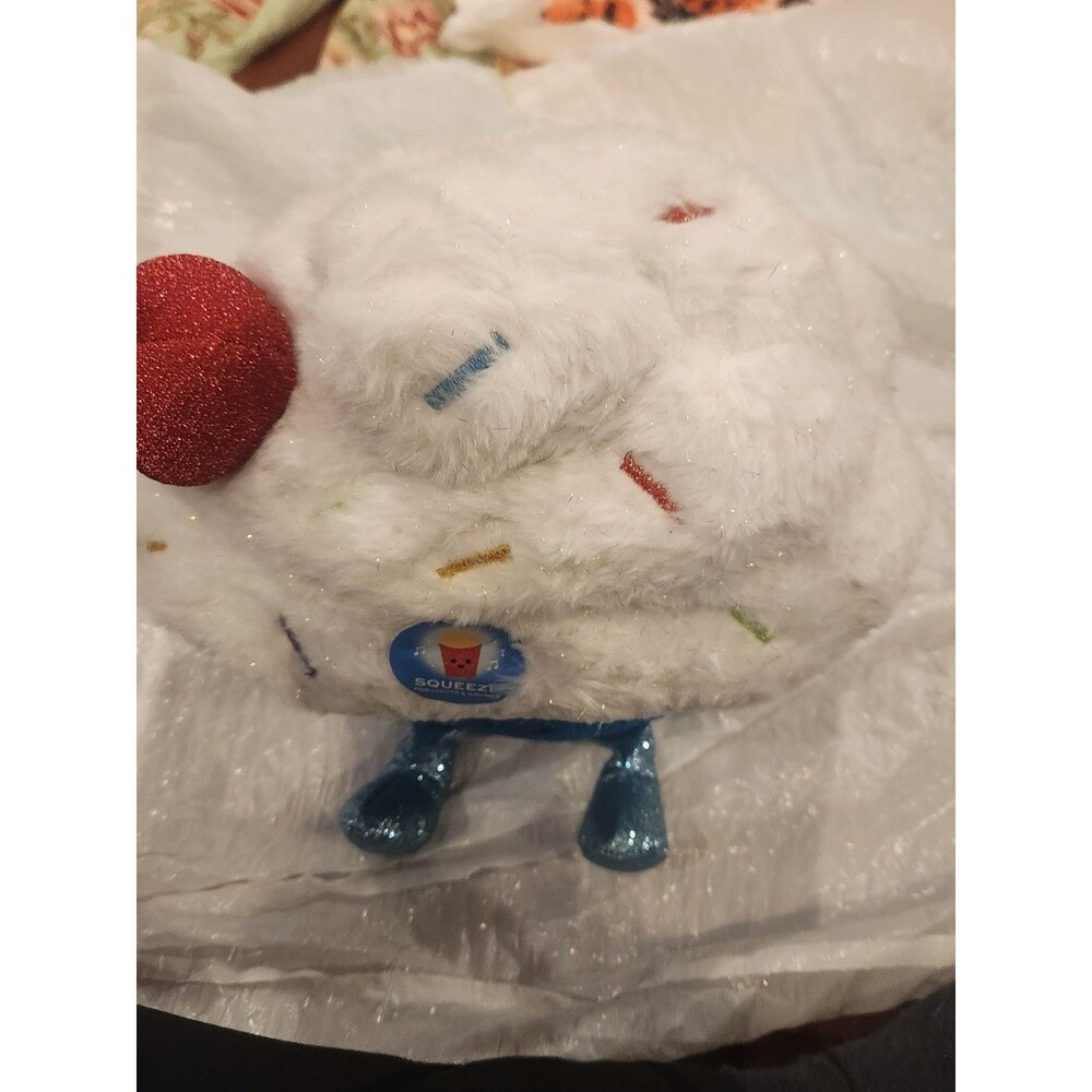 New FAO Schwarz 11" Glow Brights Plush LED with Sound Cupcake Toy - Picture 3 of 6